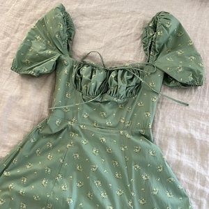 House of CB Dress 💚